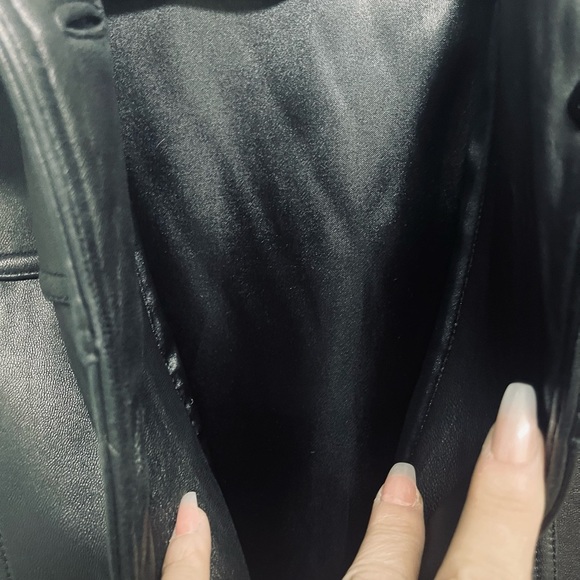 NUAGE Leather Jacket - Picture 3 of 12